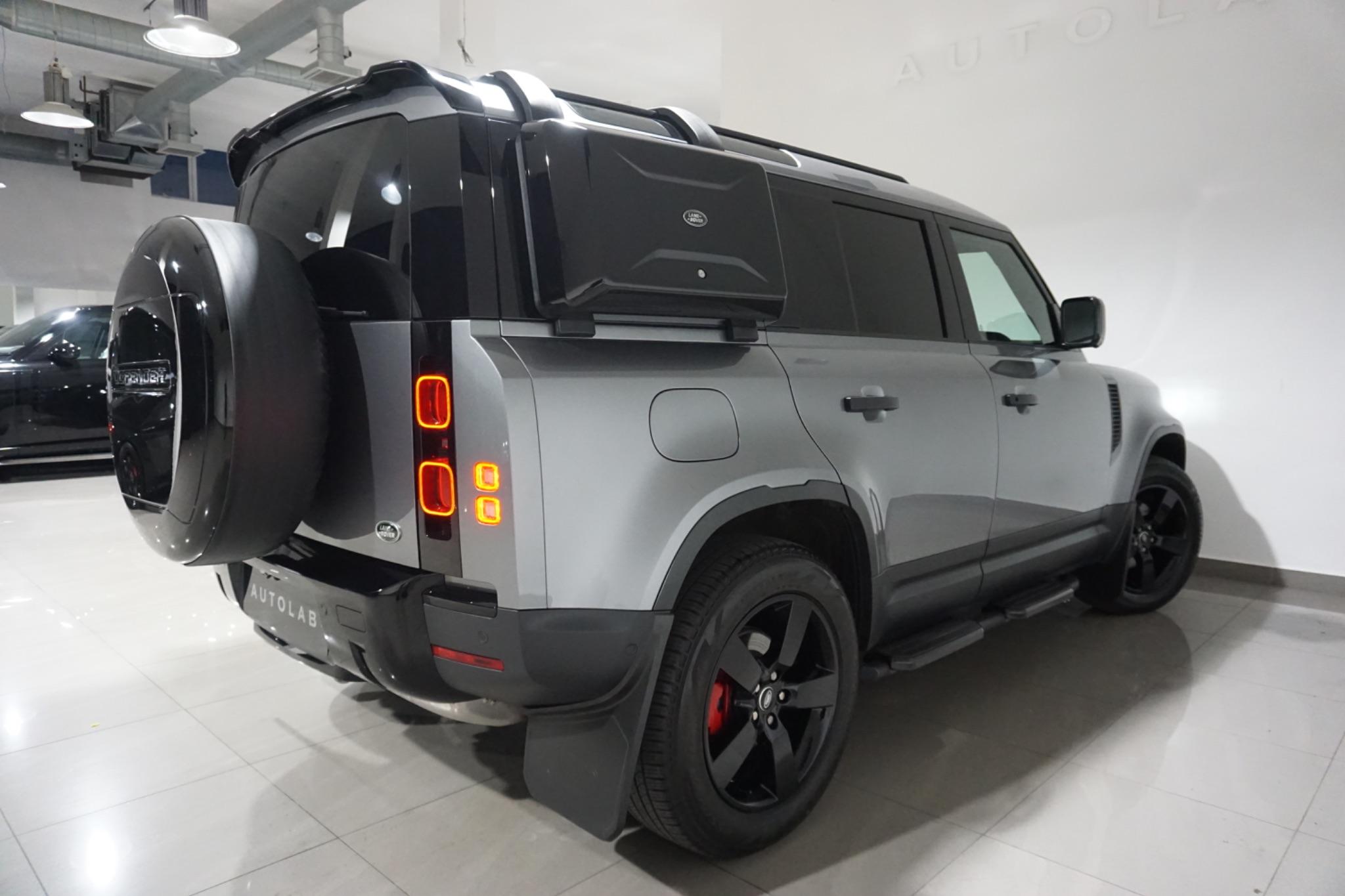 Land Rover Defender 110 3.0 D250 MHEV Hard Top SUV Auto 4WD MWB Euro 6 (s/s) 5dr